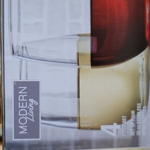 NEW Stemless Wine Glasses 20 Ounce Set of 4 Modern Living Dishwasher safe Clear